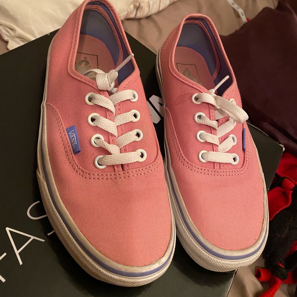 Pink vans - Picture 2 of 3